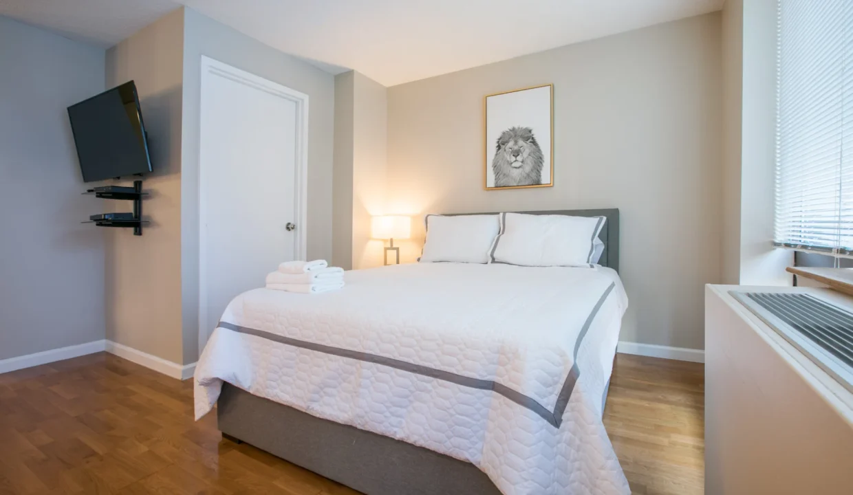 Comfortable Fully-furnished Studio at West 89th St 5